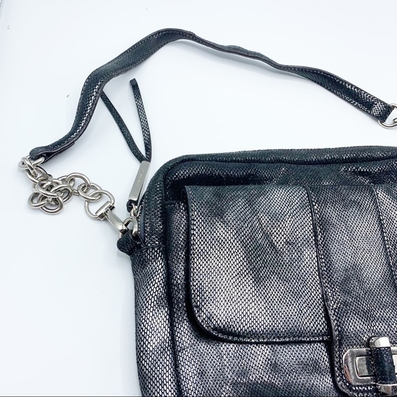 B. Makowsky silver Shimmer Bag Black Chain Strap - Picture 3 of 12